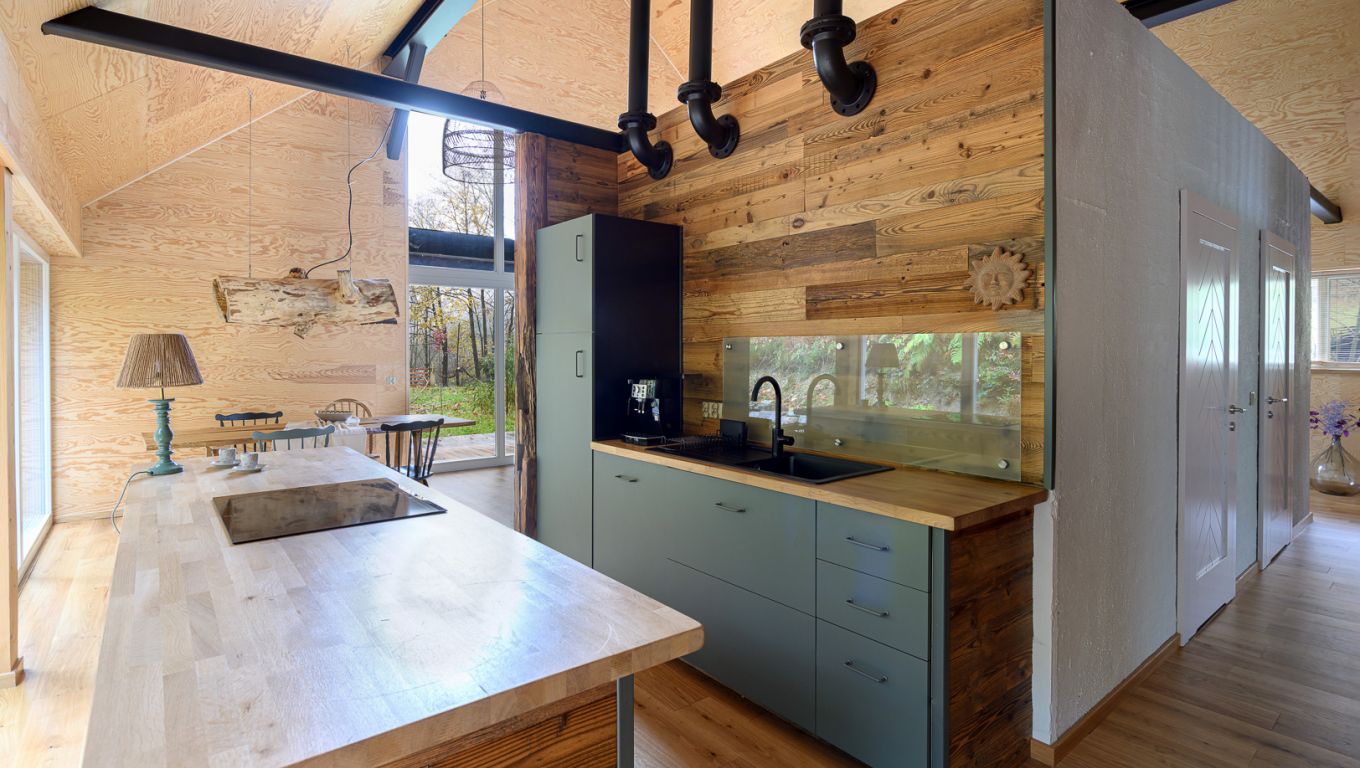 4 Strony Lasu - Gołaczów 23 B, 57-343 Gołaczów