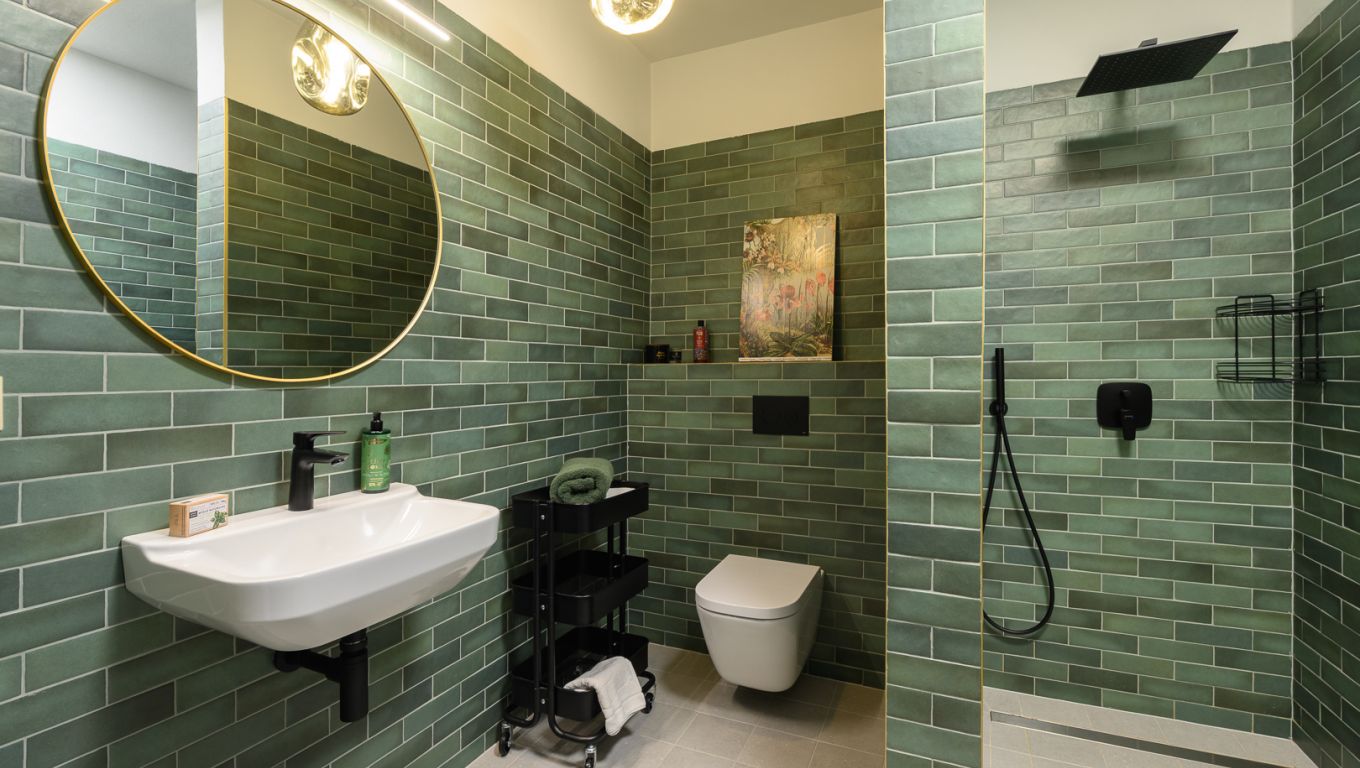 4 Strony Lasu - Gołaczów 23 B, 57-343 Gołaczów