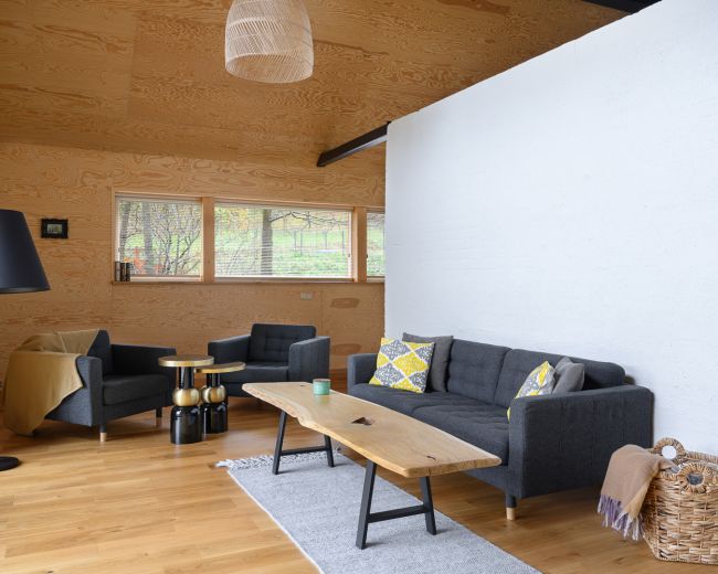 Dom Gołaczów - 4 Strony Lasu