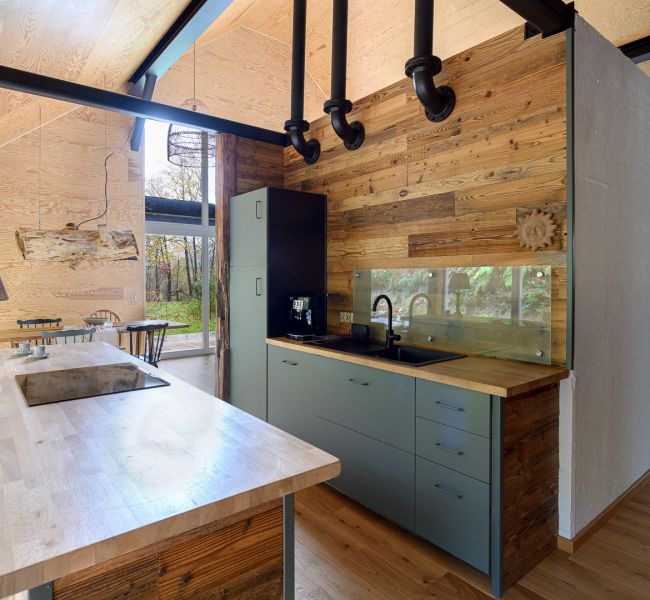 4 Strony Lasu - Gołaczów 23 B, 57-343 Gołaczów